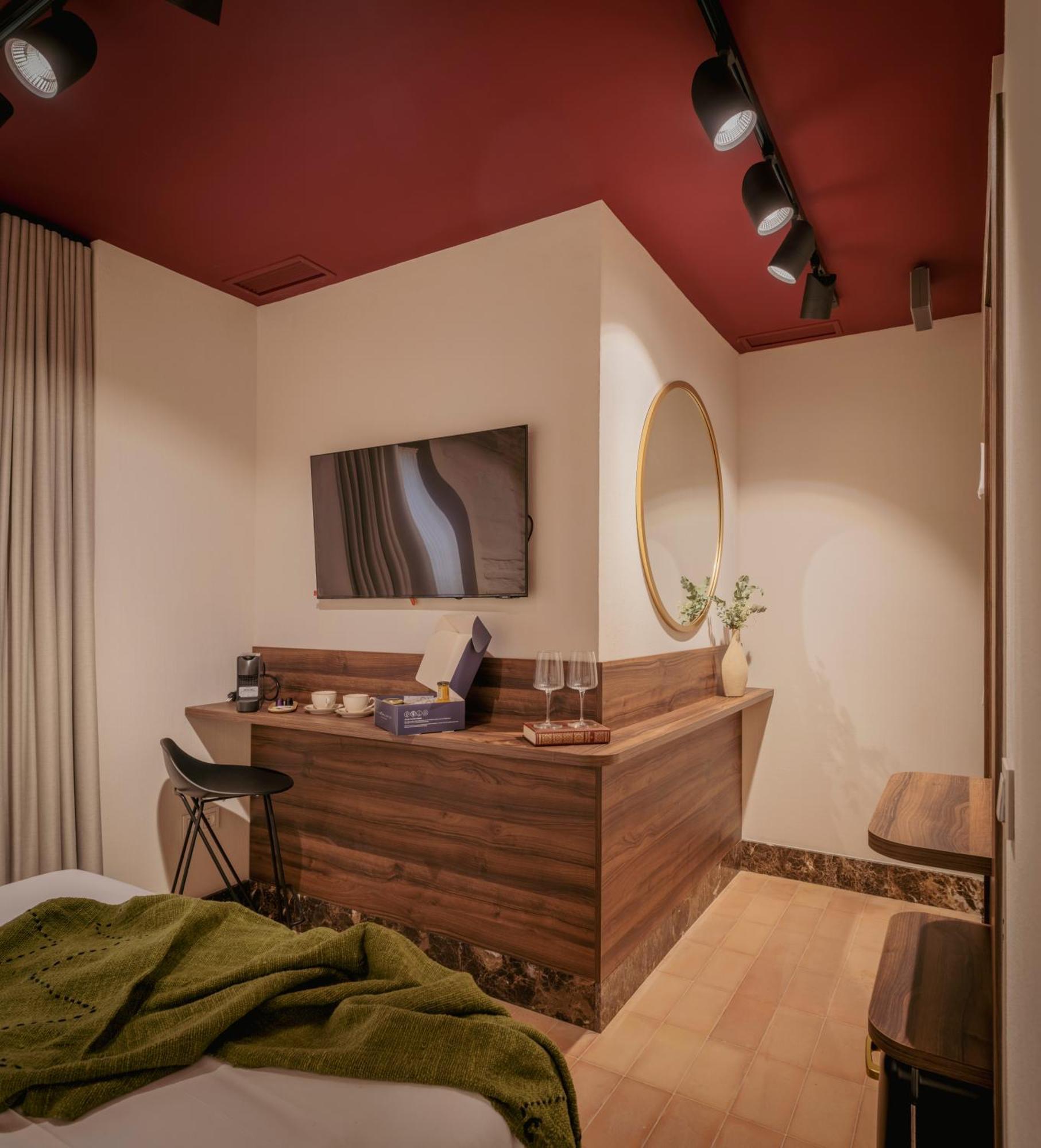 Lirium Casa Patio Hotel Севиля Екстериор снимка
