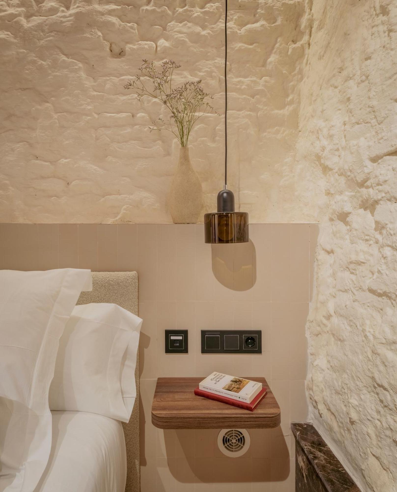 Lirium Casa Patio Hotel Севиля Екстериор снимка